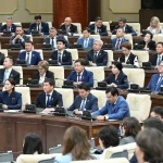 Лишение зарплаты и удаление с заседания: как будут наказывать депутатов Курултая и за что