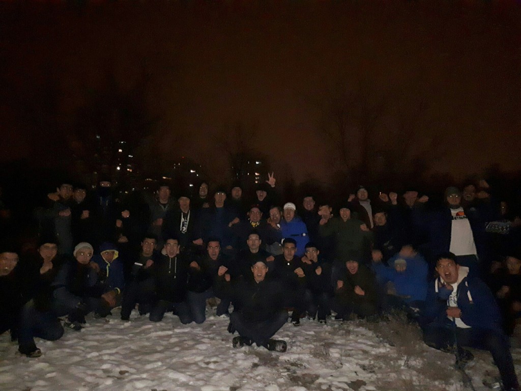 Видео массовой драки фанатов "Кайрата" и "Актобе" появилось в Сети