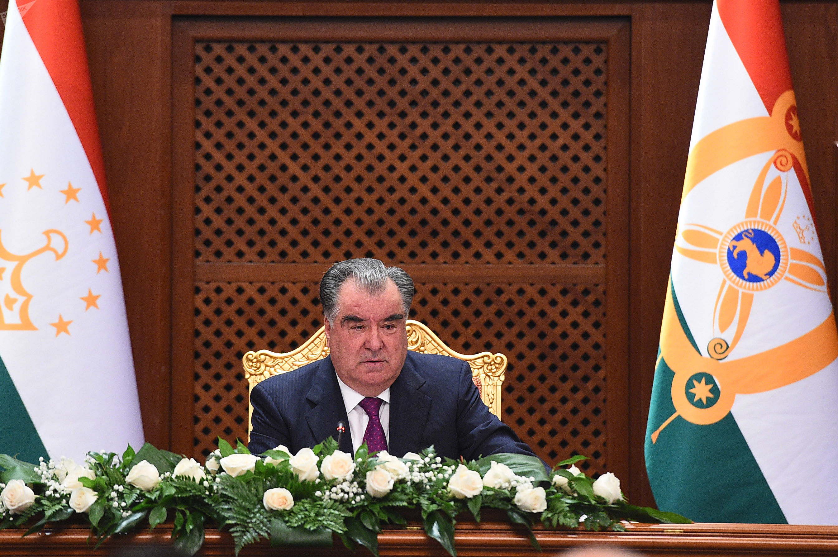 Заявление президента таджикистана. Эмомали Рахмон. Фото президента Таджикистана Эмомали Рахмон.