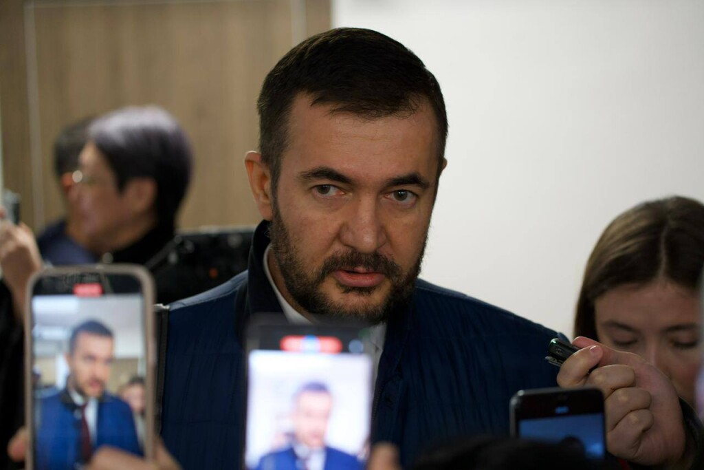 Вранчев сравнил экс-советника Назарбаева с собакой