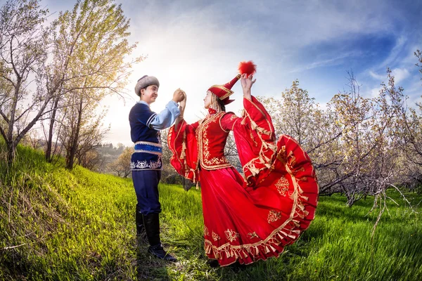 depositphotos_75087011-stock-photo-kazakh-dancing