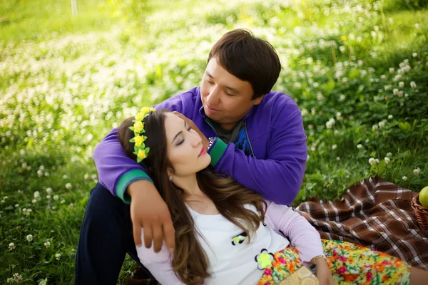 depositphotos_97439322-stock-photo-young-couple-in-the-park