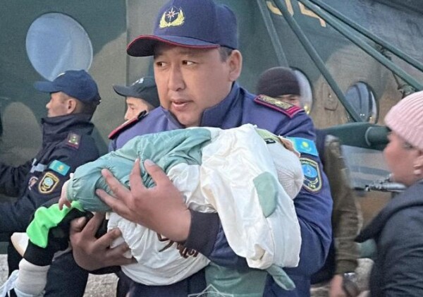 108 тысяч человек спасли в Казахстане с затопленных территорий