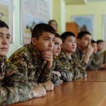 В военных школах Казахстана подвергали опасности жизнь детей