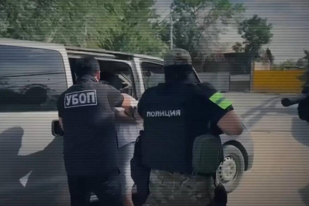 10 преступных группировок задержала полиция в Шымкенте