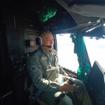 На вертолете вывозили военные пострадавших от паводков в Актюбинской области