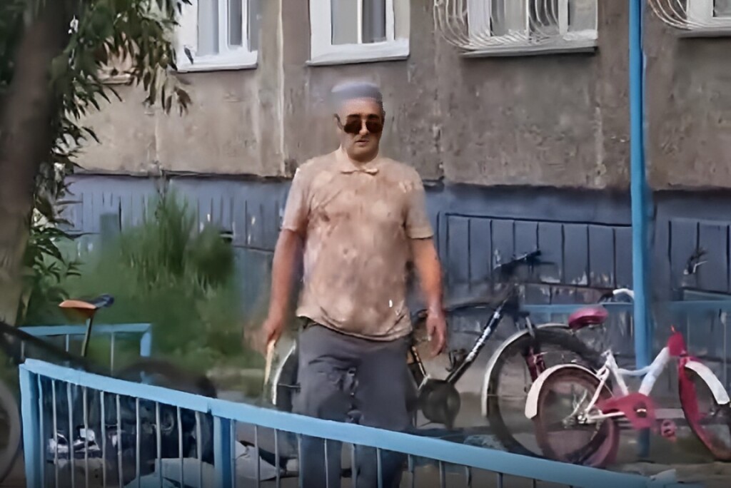 На видео попало жестокое убийство в Павлодаре