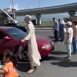 Жители ЖК «Асыл Арман» перекрыли трассу