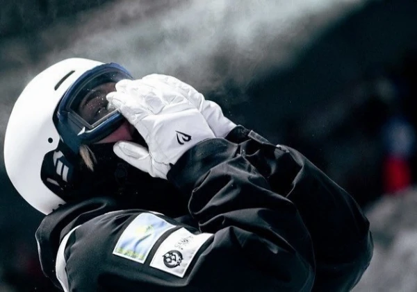 Казахстанская могулистка выиграла два золота на турнире во Франции