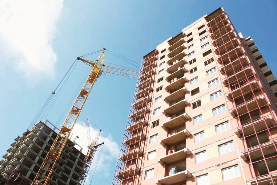 Списки не обновляют, люди страдают: как в Астане продают дома недобросовестных застройщиков