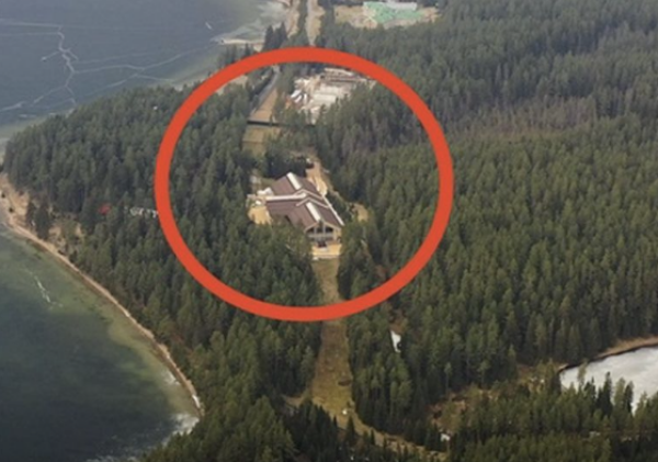 Россия заявила о попытке атаки украинских дронов на резиденцию Путина. Киев отверг обвинения