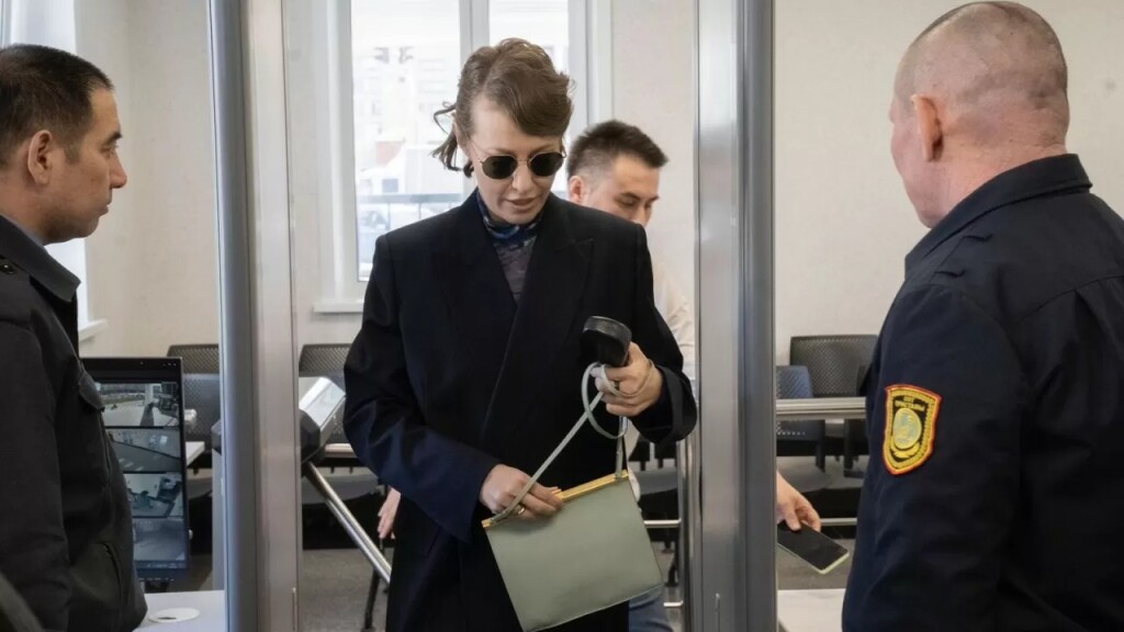 Собчак и Грейс не получали аккредитацию на суд над Бишимбаевым